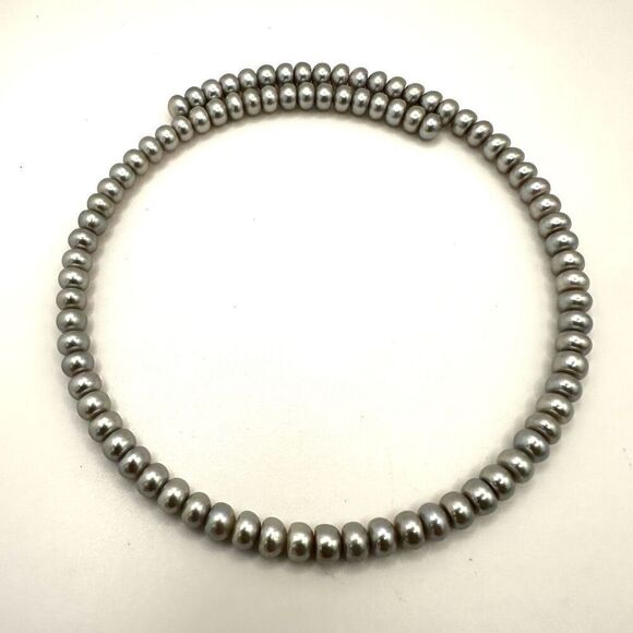 Faux pearl wrap around choker necklace - Picture 5 of 6